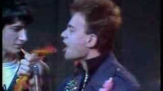 SINIESTRO TOTAL . . . ME PICA UN HUEVO