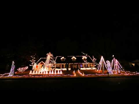 Amazing Grace Techno ~ Marshall Family Christmas Lights - 2013