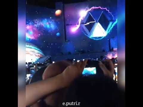 EXO - Love Shot "Transmedia 18" (151219)