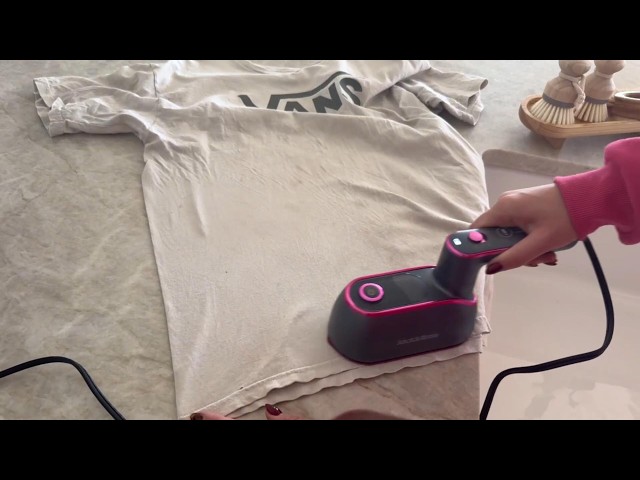 Vídeo relacionado con Clothes Steamer - Fast Heating Electric Iron, 220v Reusable Travel Supplies | Costume Maintenance for Dorm Room, Home, Studio