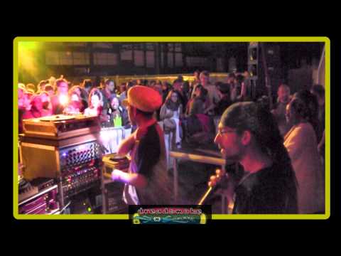 BLACKBOARD JUNGLE ft mc oliva - king jammy dubwise selection \ pt2 @ reggae bus 14 sept 2012