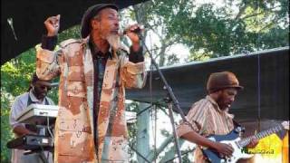 I JAH MAN LEVY &quot;Jah Heavy Load&quot; Garance Reggae Festival 2010