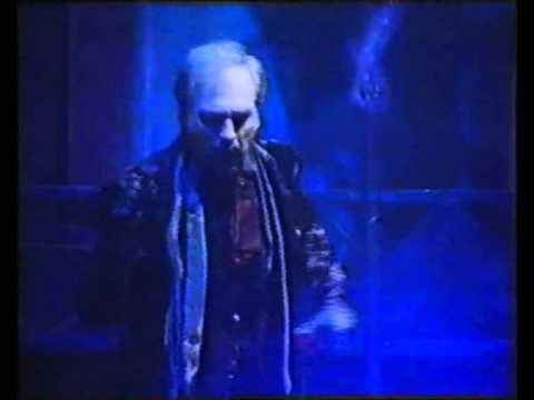 A vörös malom- Emberölés