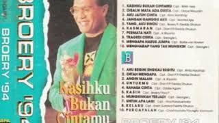Download lagu Broery Marantika,Kasihku Bukan Cintamu mp3