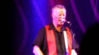 Must I Paint you a Picture  - Billy Bragg - Aug 2011