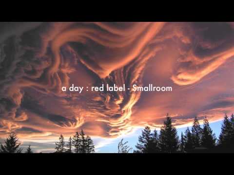 a day : red label - Smallroom