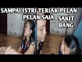 Malam Rabu Pijat Lengan Istri Yang Terkilir Sampai Istri Teriak Pelan Pelan Saja