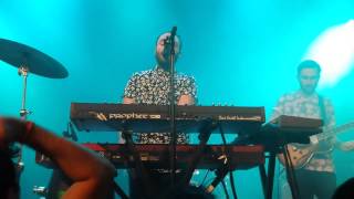 Local Natives - Heavy Feet Live @TMN ao Vivo [17.11.2013]
