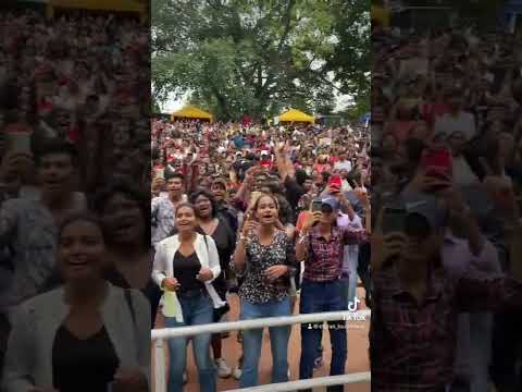 Sanuka back on stage ❤️ #crystallinephotography #crystallinestudio