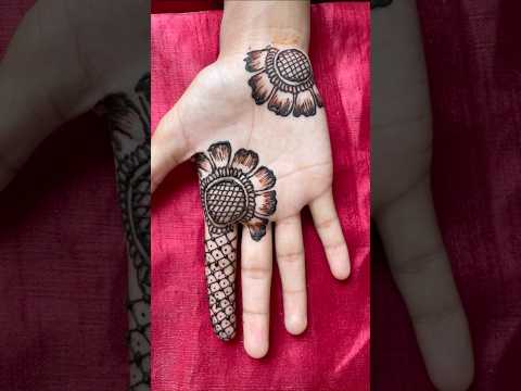 Simple mehandi design ❤️💫#mehndi #hennatatto #henna #hennatattoodesign #mehndidesign #creativehenna