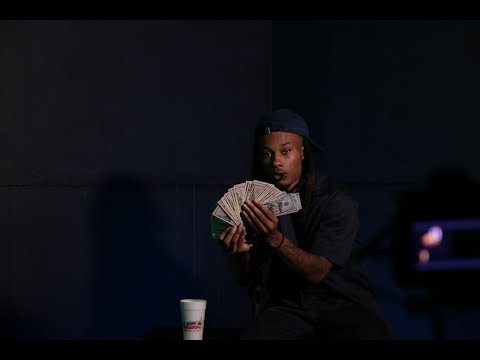 318CHA$E- Chin Up (Official Video)