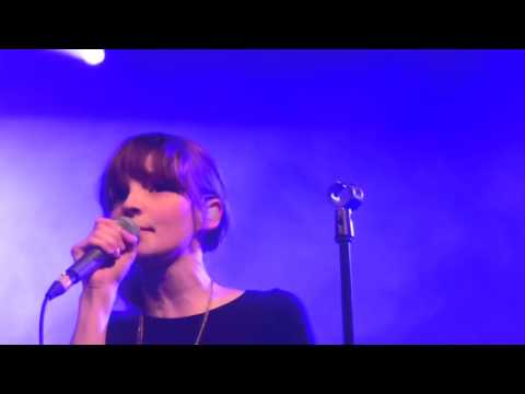 Chvrches   I Would Die For V (Prince Cover) (HD) - Village Underground - 29.04.13