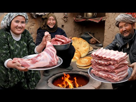 Afghan BBQ Lamb Chest Recipe: Grandpa's Unique Village Style Cooking 🇦🇫 
