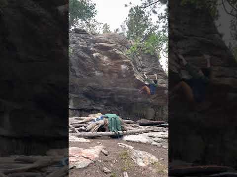 Dharma Bums - V4/5 - Thug Roof Wild Basin