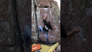 Video thumbnail de Chimpi, 6b. Albarracín