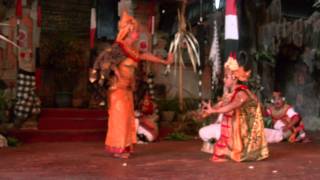 preview picture of video 'アキーラさんお薦め！バリ島・ケチャックダンス5！Kecak-dance,Bali,Indonesia'