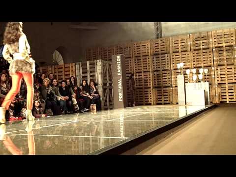 Luxsure TV   Carlos GIl   Portugal Fashion