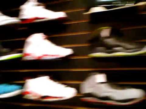 Request boutique pop up Vlog #3 with #BoostGod