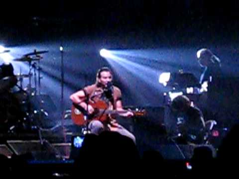 Pearl Jam Just Breathe Philadelphia 10/28/09 Spectrum PA Eddie Vedder 2009
