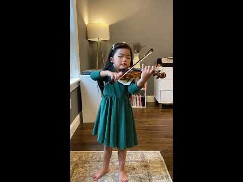 Gavotte from "Mignon" by A. Thomas - Freya Chen (4 yrs old), Suzuki Violin Book 2