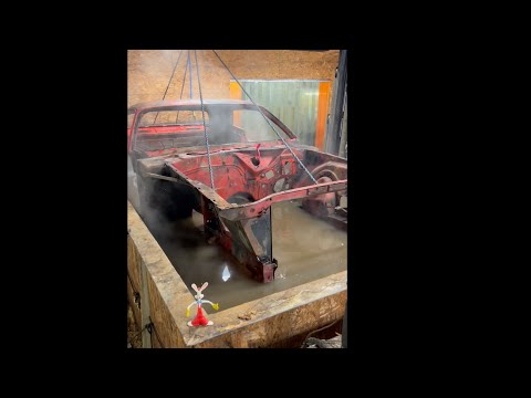 Chemical dipping a Very rare 1972 Dodge challenger “exhibition” model