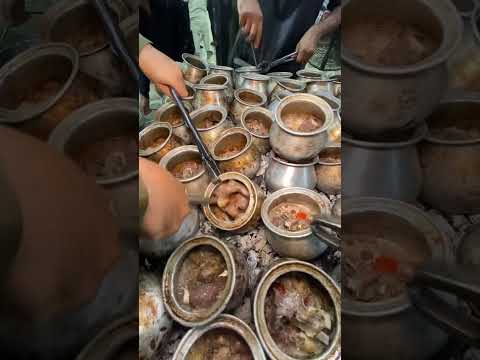 Best Afghani food at Peshawar #streetfood #afghanicuisine #food #afghanifood #foodie