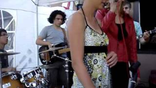 Bee's Knees People Get Ready