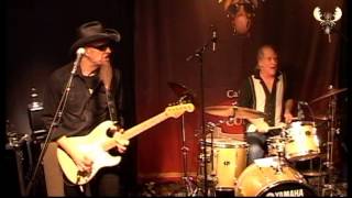 Dudley Taft -  Drivin south/Back door man - Live at Bluesmoose café