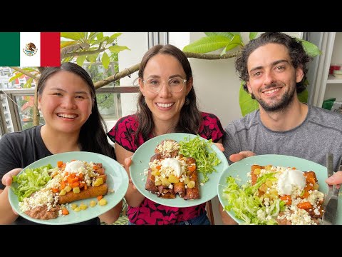 Mexican Street Food๐ฒ๐ฝ Tostadas De Ceviche๐ฎ Enchiladas Queretanas | Street Food Queretaro Mexico