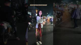 Download lagu dj ayang ayang kaka dancer kebaya putih carnival jegu #ayang #djayang #djremix #dancer #cantikalami mp3 Download lagu dj ayang ayang kaka dancer kebaya putih carnival jegu #ayang #djayang #djremix #dancer #cantikalami mp3