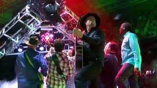 Garth Brooks "Man Against Machine" Concert Sneak Peek