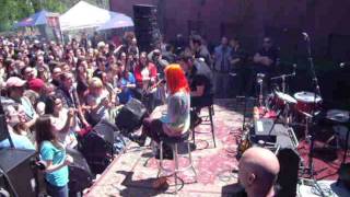 Paramore - Daydreaming [LIVE: Grimey&#39;s Record Store Day 2013]