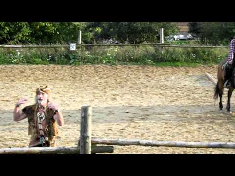Pseudoacrobatic cowgirls