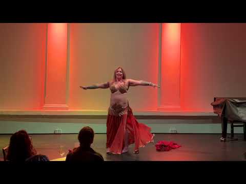 Al Farah forestilling 2023 - Tina