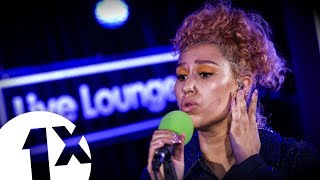 Download lagu RAYE covers Lost Without You and Unforgettable in the 1Xtra Live Lounge mp3
