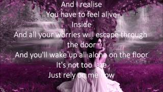 Gabrielle Aplin - Alive Lyrics