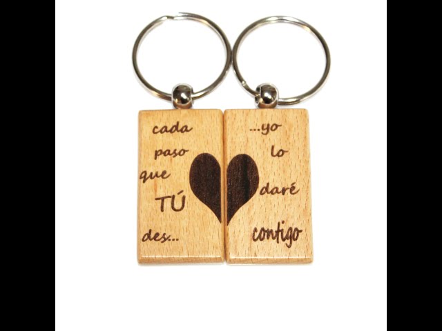 Vídeo relacionado con ZWWOGE 2 Pcs llaveros para parejas o amigos. Regalo original para aniversario, san valentin, cumpleaños. Llaveros encajables. Llaveros Pareja. Llavero puzle, corazón, dedos divertidos