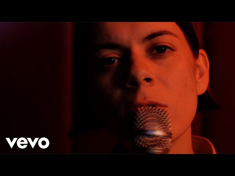 Liz Lawrence - Navigator