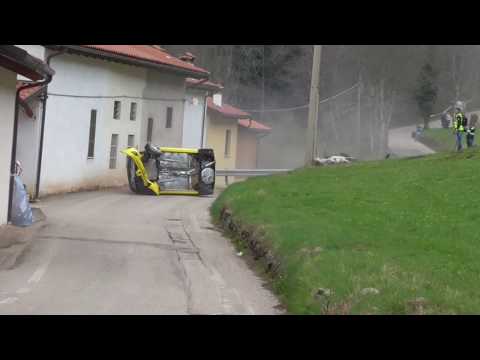 8° Rally del Grifo 2017 - Crash Renault Clio N3