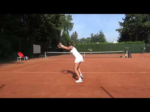 MEET IRIS HUYSSE - COLLEGE TENNIS RECRUIT WITH OVERBOARDER