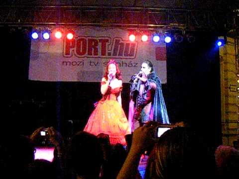 Vámpírok Bálja - Teljes a Sötét, Míg Szeret a Szíved