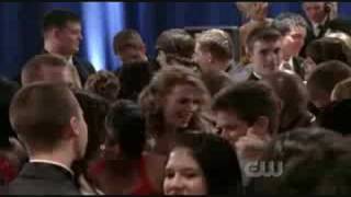 One Tree Hill - Best Music Moments#37 (Good Vibrations)