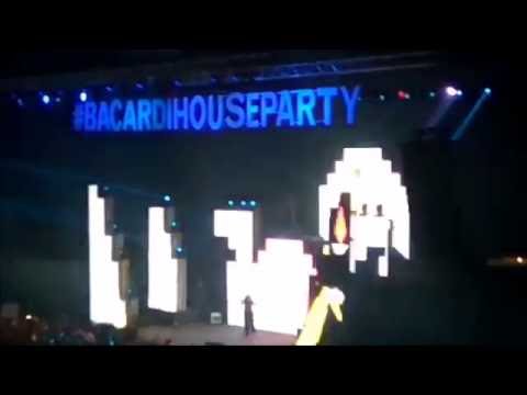 Nucleya feat. Avneet Khurmi - Aaja (Live at NSCI, Mumbai)