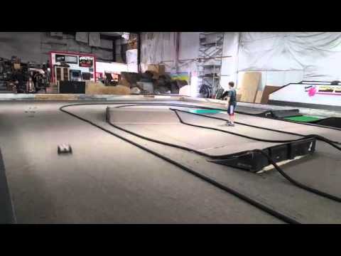 Team Associated B5m  (Carpet Practice)