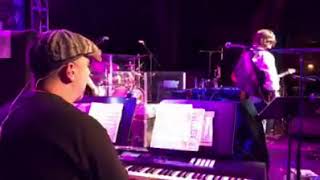 Al Di Meola w/Steve Vai - &quot;Clownz On Velvet&quot; (Frank Zappa) - live at Canyon Club 9/15/17