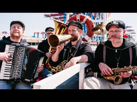 Albers AHOI! – Nimm mich mit Kapitän