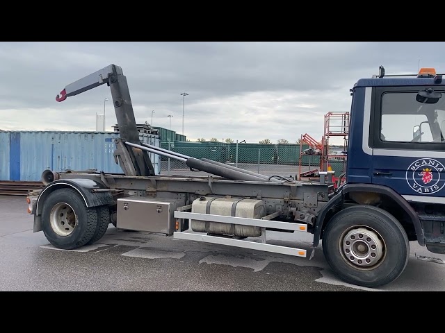 1364433 SCANIA P82 M 4X2 50 -1986