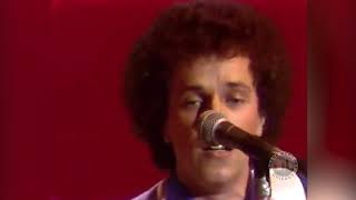 Leo Sayer - You make me feel like dancing LIVE FULL HD with lyrics) 1976