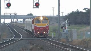preview picture of video 'Railways in Australia; EMD's down under; V/Line N class'