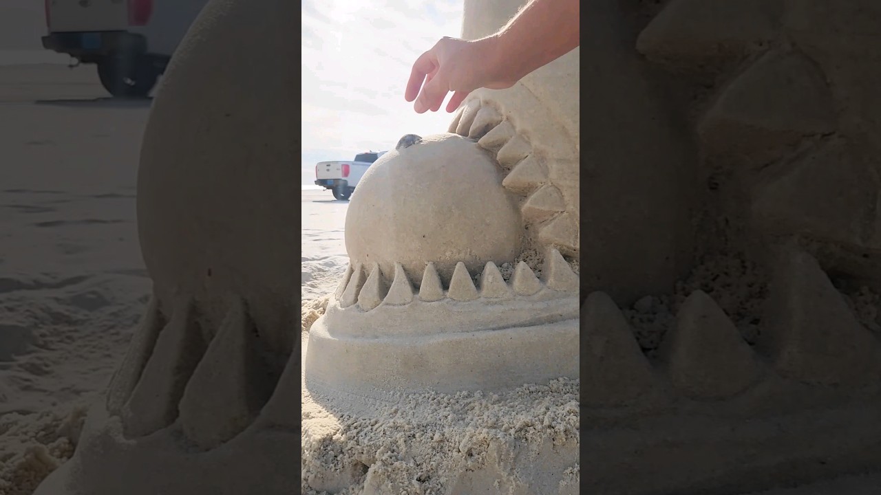 ASMR edit #sand #sandcastle #sandsculpture #process #sandart #satisfying #sandasmr #asmr #christmas